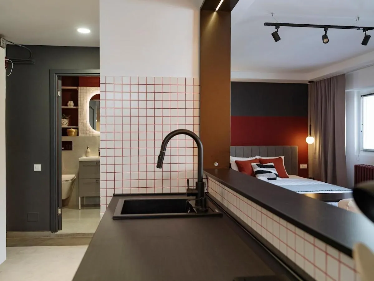 Charming Studio - Central Location Near Old Town Bucharest Apartment