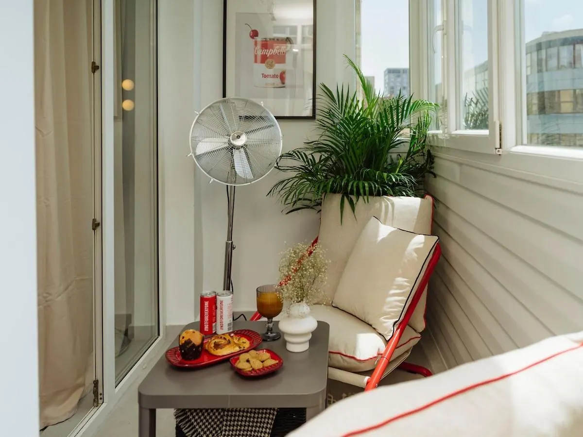 Charming Studio - Central Location Near Old Town Bucharest